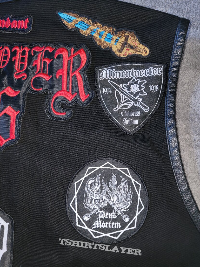 Merrimack Updated Notorious G. B. K. vest 