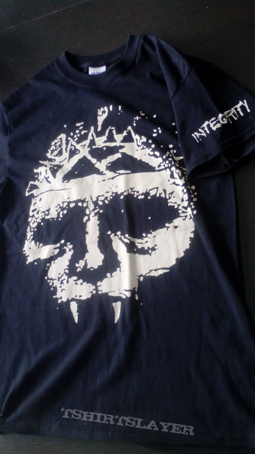 Integrity &quot;Skull&quot; T-Shirt