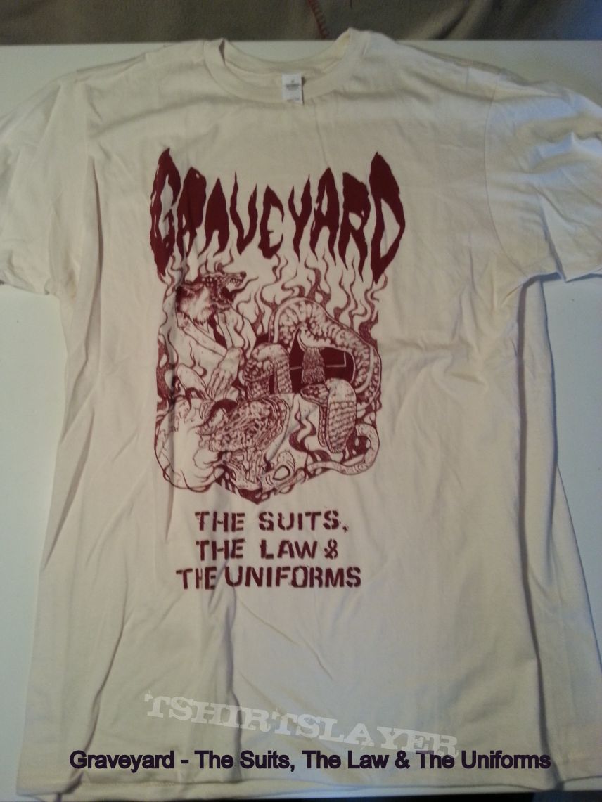 Graveyard - The Suits, The Law And the Uniforms