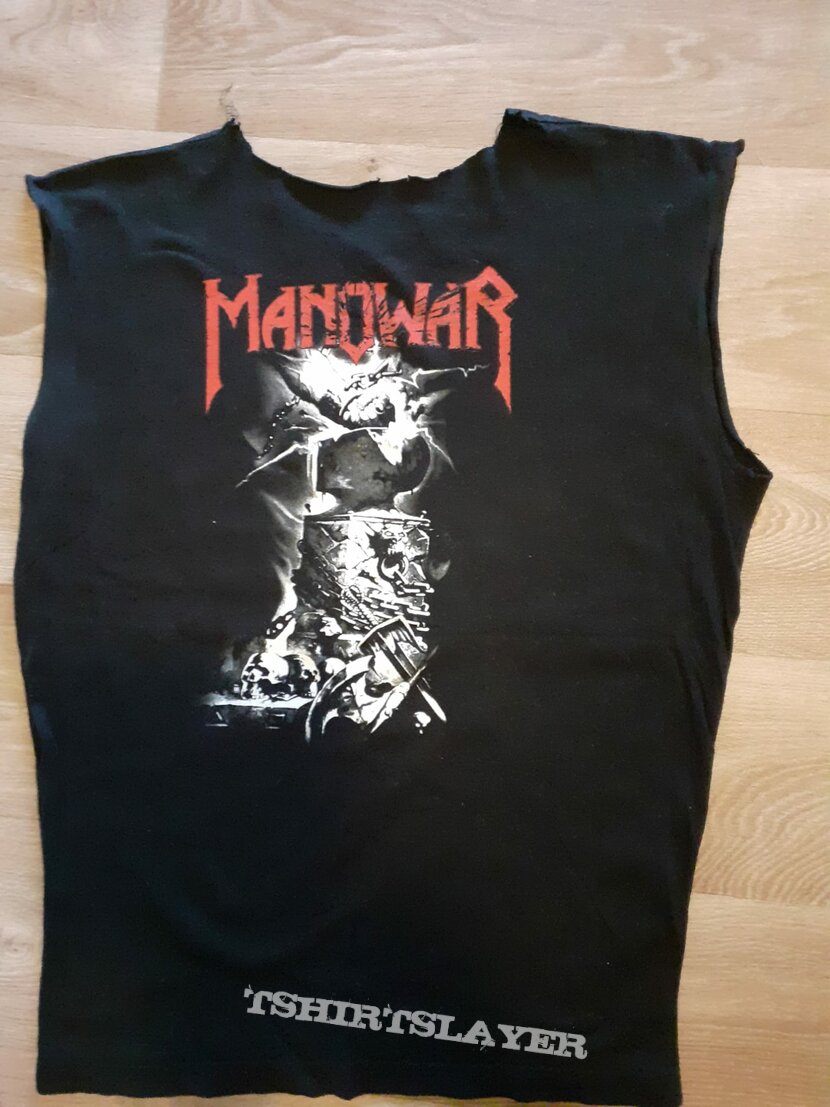 Manowar searching for a new home