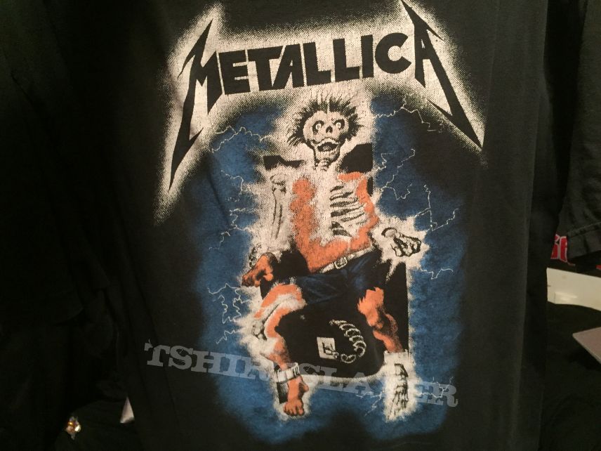 Metallica fangirl starter pack